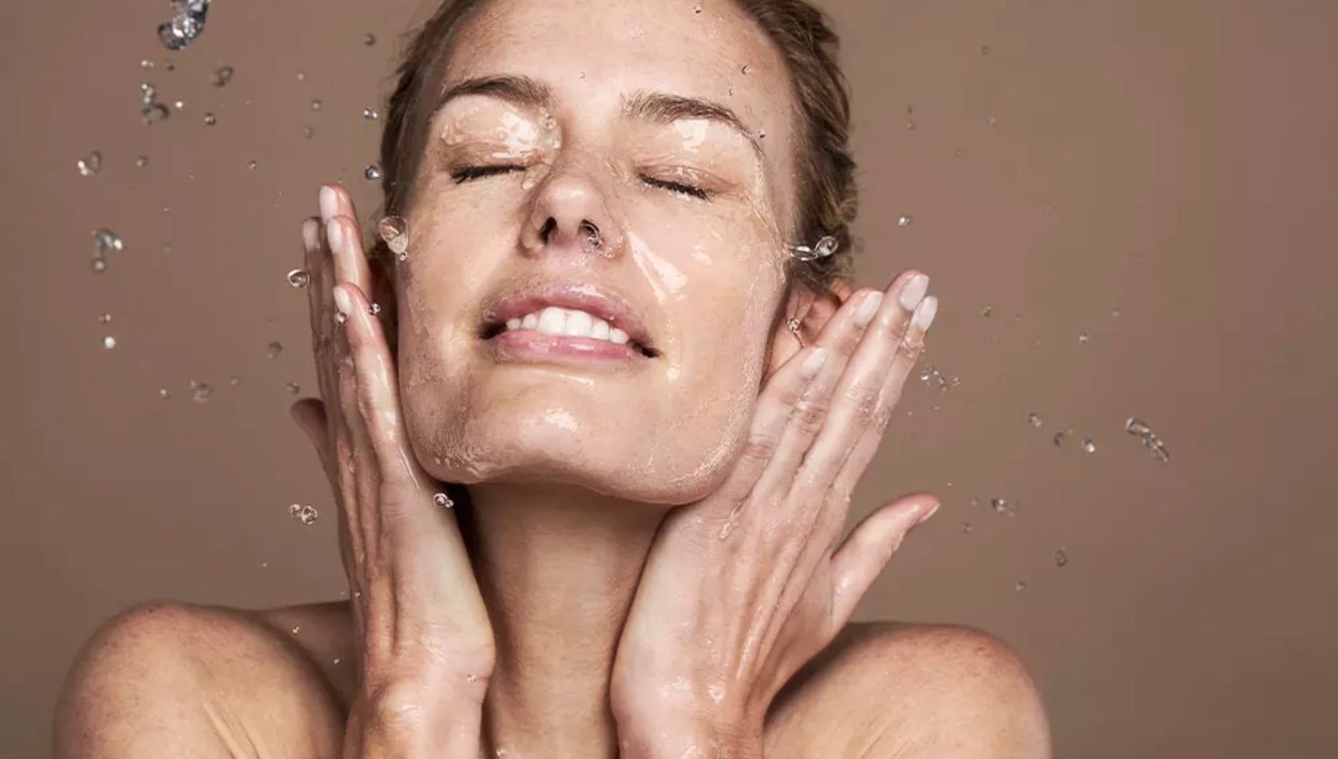 Ekspertenes trippel for en feilfri hud!