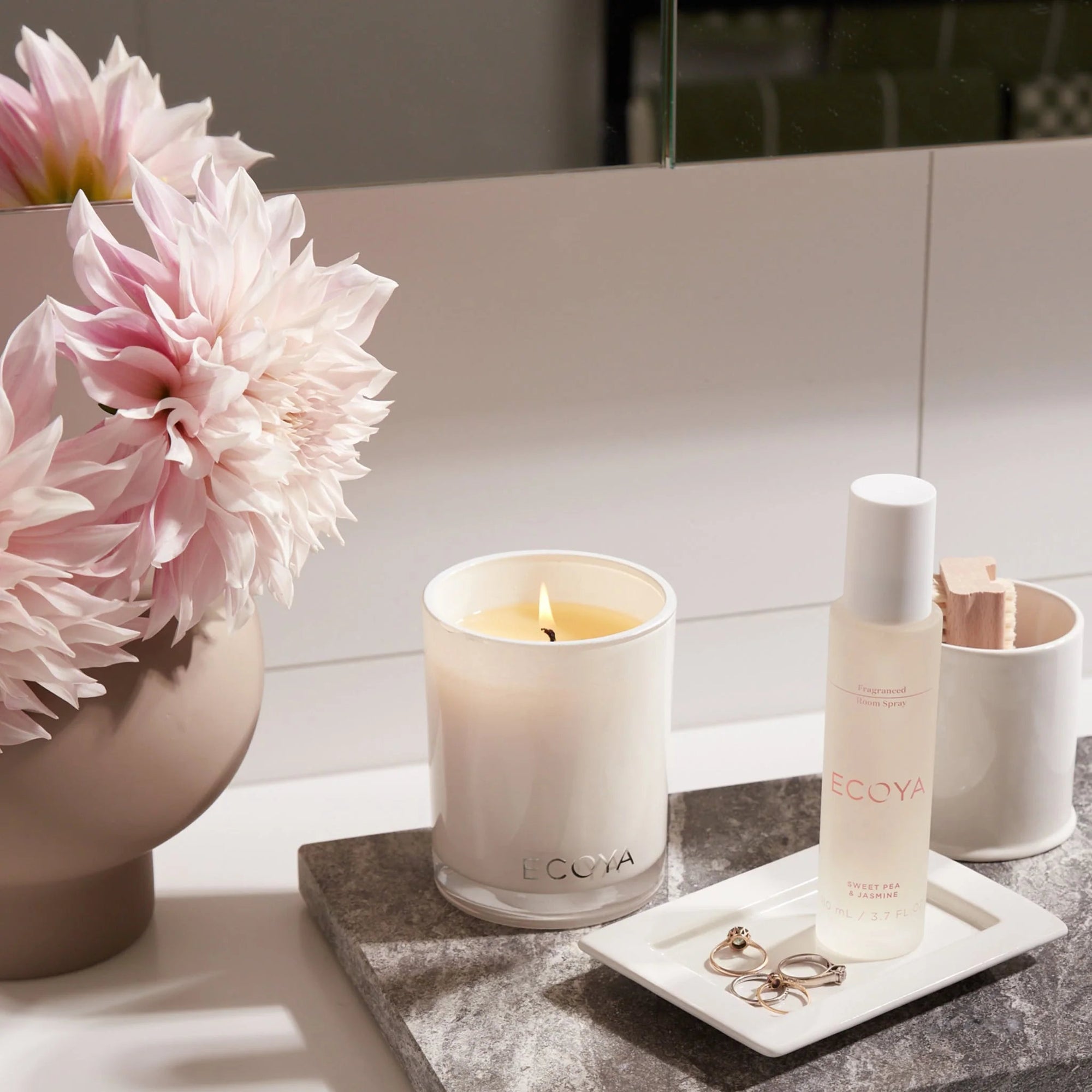 ECOYA Sweet Pea & Jasmine Duftlys Hudbutikk.no