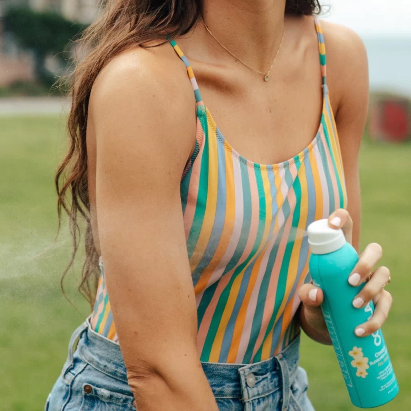 COOLA Classic Body Spray Pina Colada Spf 30