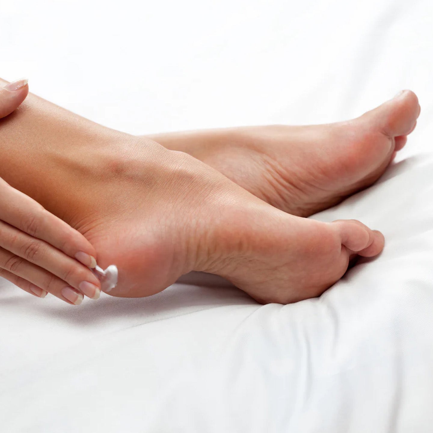 Lova Skin Instant Moisturizer