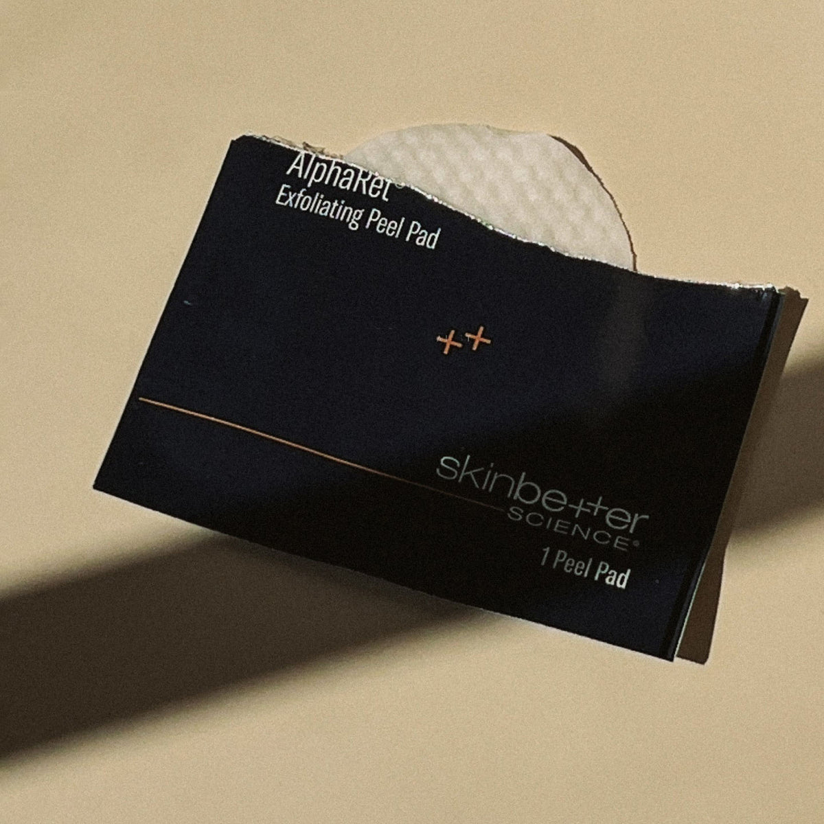 Skinbetter AlphaRet Exfoliating Peel Pad FACE